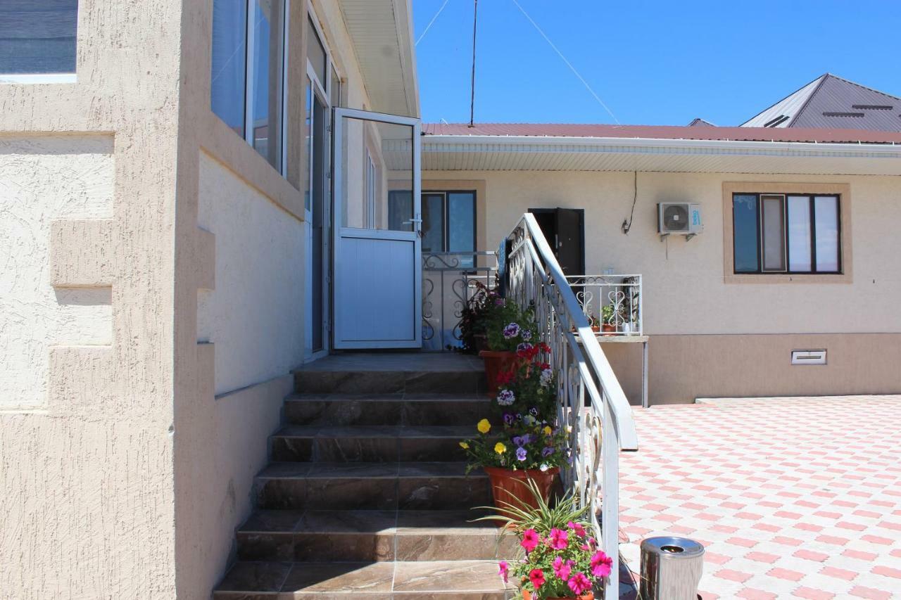 Guest House Etnodom Jalal-Abad Exteriör bild